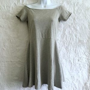 H&M Gray 90’s Skater Dress Medium